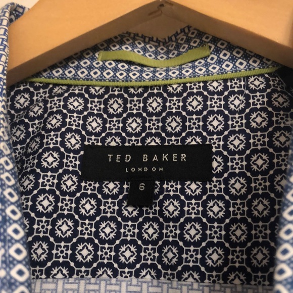 Shirt by Ted Baker. Size 6(large) - Picture 2 of 6